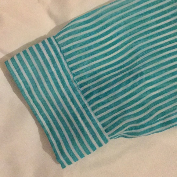 Beautiful long sleeve blouse - Picture 4 of 6